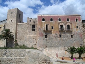 Sailing vacations, boat trips and cruises on Ibiza Spain