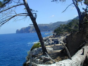 bareboat yacht charter boat hire rental Majorca Spain